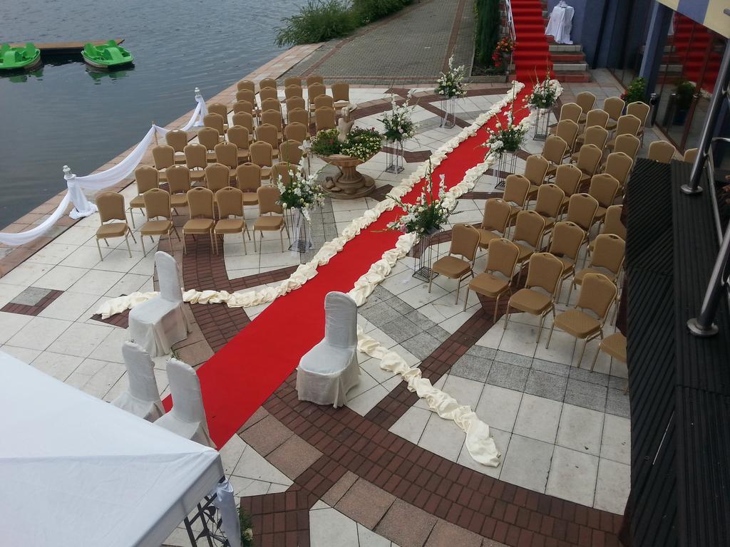 Hotel Shuma Dabrowa Gornicza