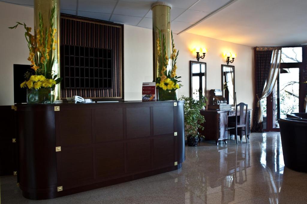 Shuma Hotel Dabrowa Gornicza